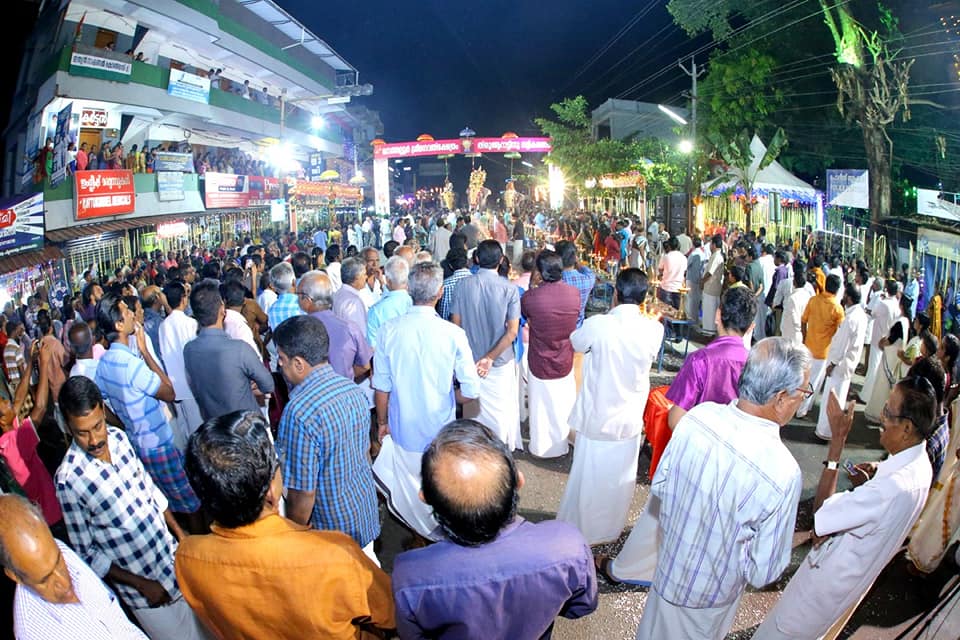 ആറാട്ട് സ്വീകരണം